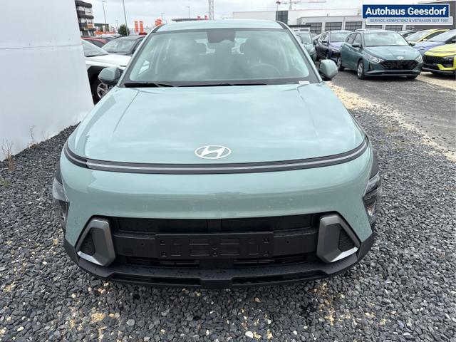 Hyundai / KONA / Grün / / / NAVI KLIMAAUTOMATIK PDC v+h RFK