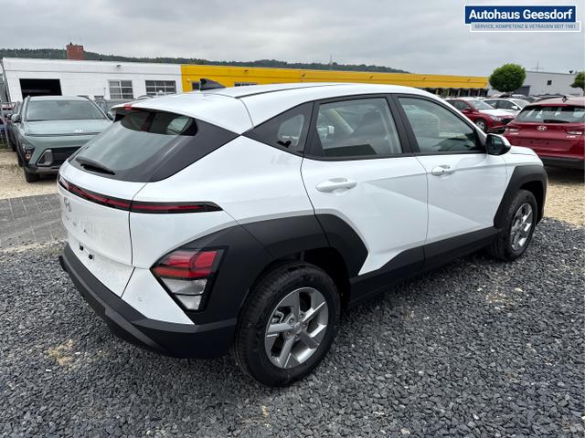 Hyundai / KONA / Weiß / / / NAVI KLIMAAUTOMATIK PDC v+h RFK