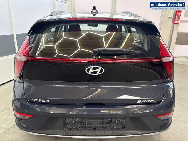 Hyundai / BAYON / Grau / / / DCT NAVI RFK PDC 