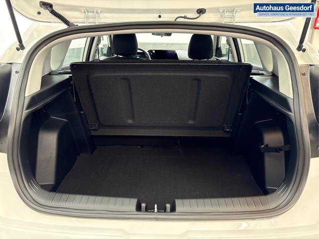 Hyundai / BAYON / Weiß / / / DCT NAVI RFK PDC 