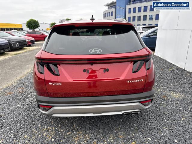 Hyundai / TUCSON / Rot / / / DCT ACC SHZ NAVI PDC RFK