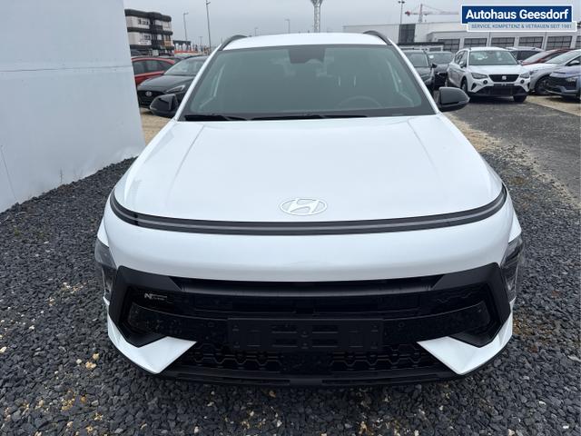 Hyundai / KONA / Weiß / / / 1.6 T-GDi DCT N-LINE SHZ NAVI ACC RFK