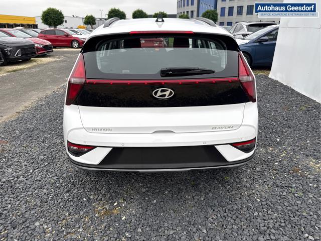 Hyundai / BAYON / Weiß / / / NAVI RFK PDC TEMPOMAT 
