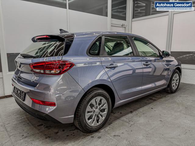 Hyundai i30 STYLE NAVI LED RFK PDC 