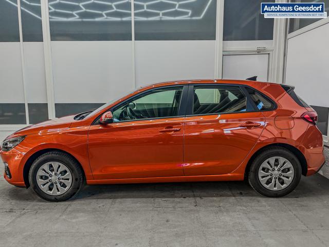 Hyundai i30 STYLE NAVI LED RFK PDC 