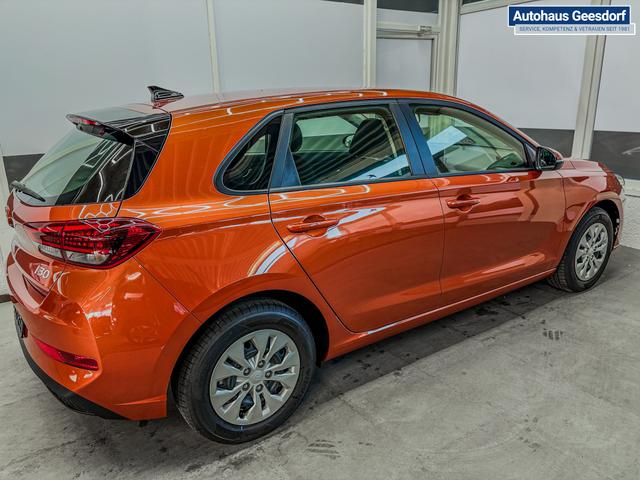 Hyundai i30 STYLE NAVI LED RFK PDC 