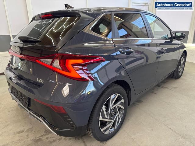 Beispielbilder, ggf. teilweise mit Sonderausstattung