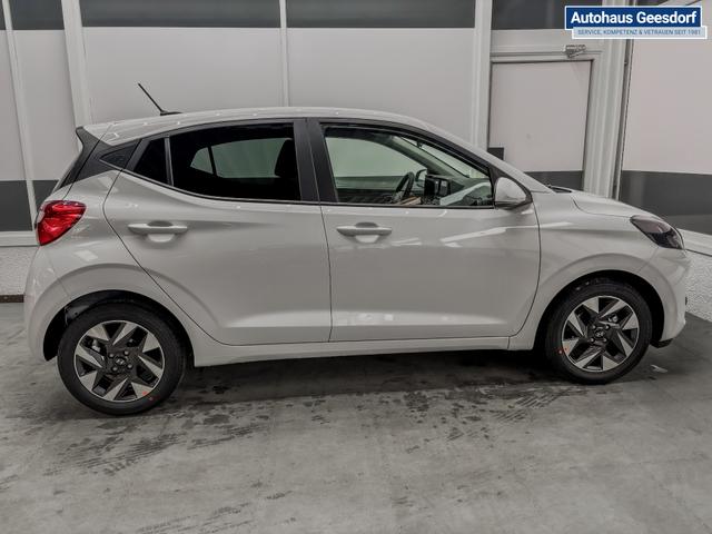 Hyundai i10 STYLE AUT NAVI SHZ RFK TEMPOMAT 