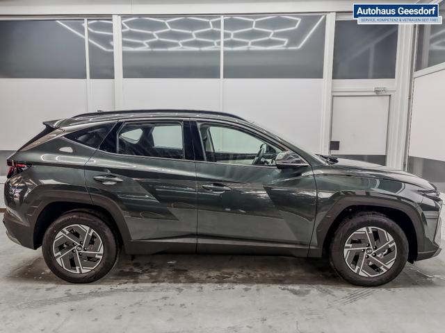 Hyundai TUCSON STYLE AUT KLIMAAUTOMATIK TOTWINKEL NAVI SHZ RFK PDC 