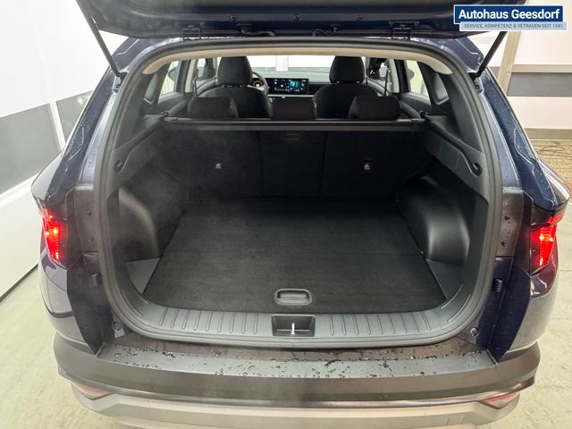 Hyundai TUCSON TREND SHZ NAVI PDC RFK 