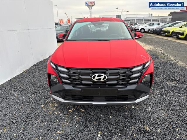 Hyundai / TUCSON / Rot / / / SHZ NAVI PDC RFK