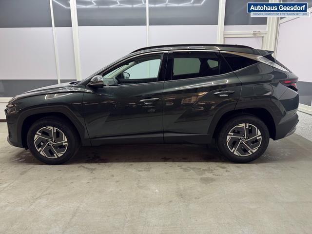 Hyundai TUCSON STYLE KLIMAAUTOMATIK TOTWINKEL NAVI SHZ RFK PDC 