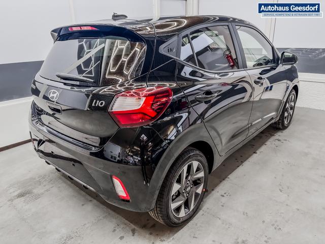 Hyundai i10 PREMIUM AUT SHZ KLIMAAUTOMATIK AMBIENTE ALU RFK PDC NAVI 