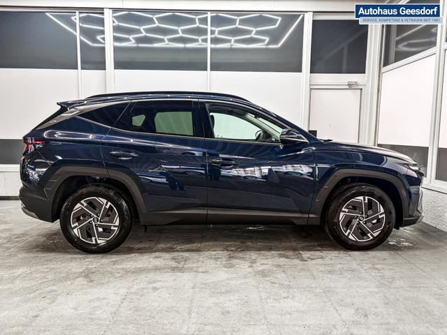 Hyundai TUCSON STYLE AUT KLIMAAUTOMATIK TOTWINKEL NAVI SHZ RFK PDC 