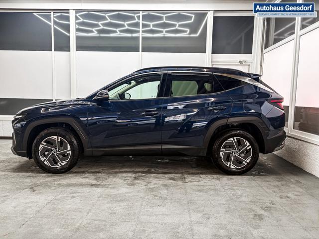 Hyundai TUCSON STYLE AUT KLIMAAUTOMATIK TOTWINKEL NAVI SHZ RFK PDC 