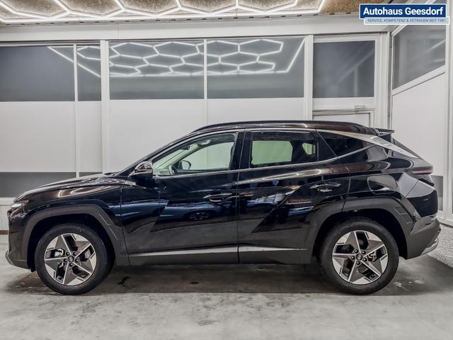 Hyundai TUCSON STYLE 18 ALU KLIMAAUTOMATIK TOTWINKEL NAVI SHZ RFK PDC 