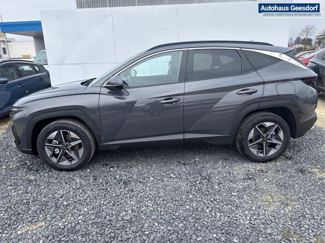 Hyundai / TUCSON / Grau / / / 18 ALU KLIMAAUTOMATIK TOTWINKEL NAVI SHZ RFK PDC