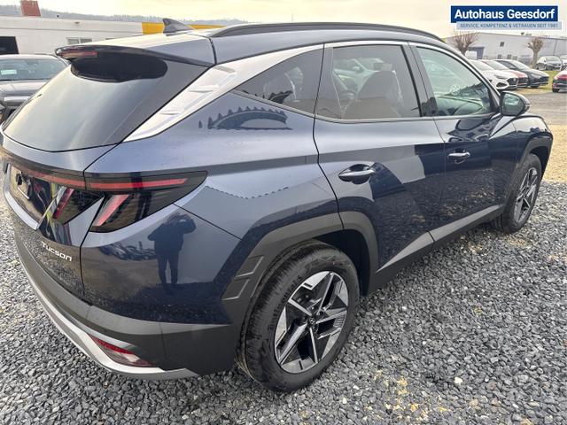 Hyundai / TUCSON / Blau / / / DCT EL.HECKKLAPPE E-SHIFT RFK SHZ v+h