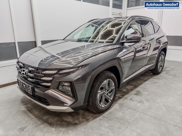 Hyundai TUCSON STYLE AUT KLIMAAUTOMATIK TOTWINKEL NAVI SHZ RFK PDC 