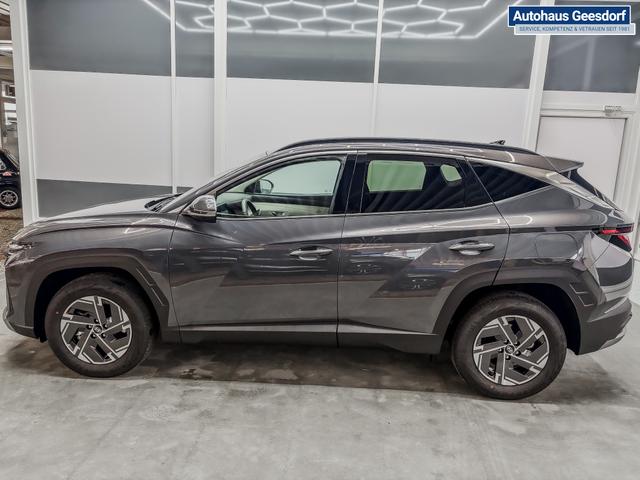 Hyundai TUCSON STYLE AUT KLIMAAUTOMATIK TOTWINKEL NAVI SHZ RFK PDC 