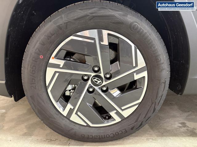 Hyundai TUCSON STYLE AUT KLIMAAUTOMATIK TOTWINKEL NAVI SHZ RFK PDC 