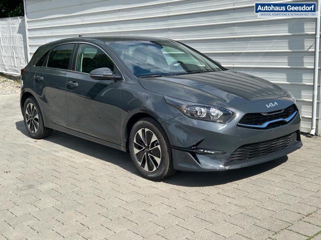 Kia Ceed Gold Android 1.5 T-GDi, DCT Auto*Navi*WinterPak*Klimaauto*16"*Kamera*PrivacyGlas* 