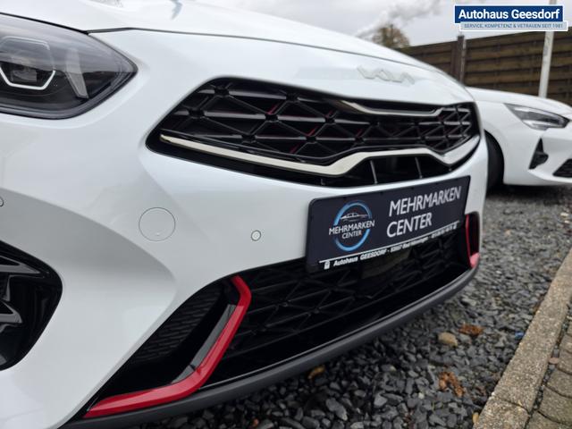 Kia ProCeed GT Navi LED Frontscheibenheiz Shzg PDC Cam 18" 