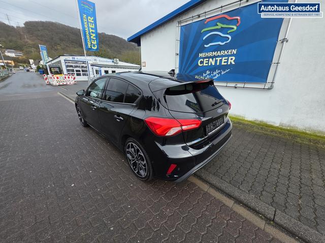 Ford Focus Hybrid ST-Line Soundsys, B&O LED Navi Shzg Alu18 behz. Frontscheibe 