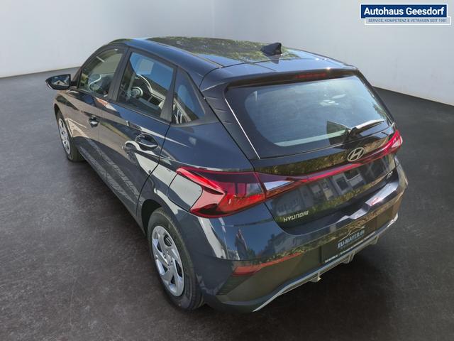 Hyundai / i20 / Grau / / / 