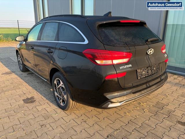Hyundai i30 Kombi Comfort 1.5 T-GDI MHEV 140PS, 5 Jahre Garantie, NAVIGATIONSSYSTEM 10,25", Bi-LED-Scheinwerfer, Parksensoren vorn/hinten, Rückfahrkamera, Klimaanlage, Tempomat, Lederlenkrad, Nebelscheinwerfer, ZV mit Fernbedienung, Alarmanlage 
