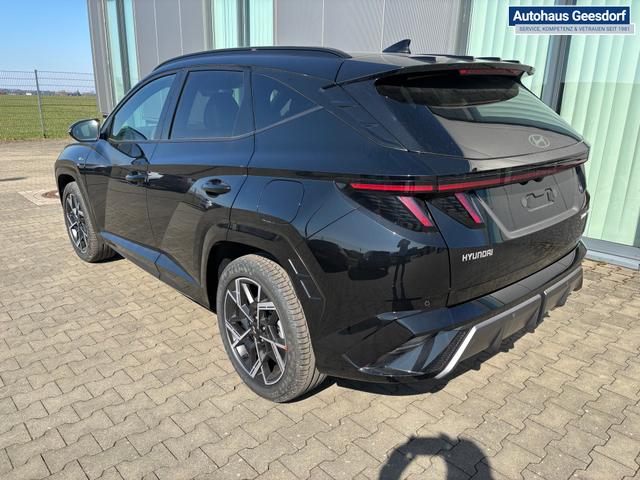 Hyundai TUCSON Premium 1.6 CRDi MHEV 48V 136PS, 5J Garantie, Navigationssystem 12,3", Soundsystem Krell, MATRIX-LED, Elektr. Heckklappe, Winter-Paket, SunSet, 18" Alu, Parksensoren vorne/hinten, Rückfahrkamera, Tempomat, 3-Zonen-Climatronic, Smart Key, Alarm 