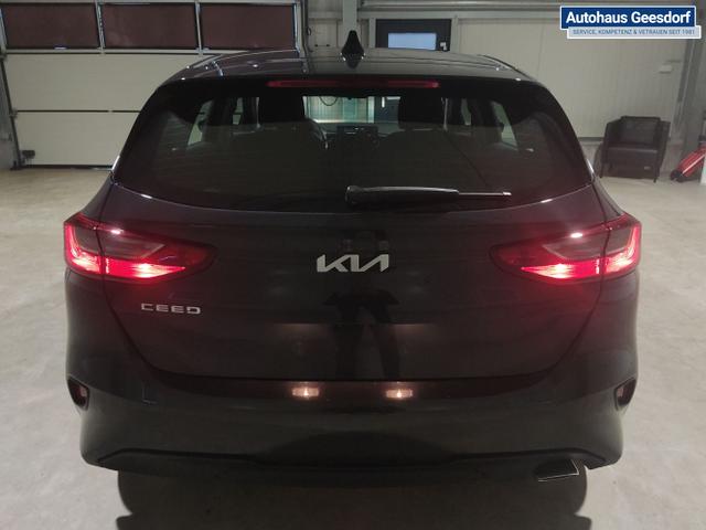 Kia / Ceed Sportswagon / Grau / / / , Beispielbilder, ggf. teilweise mit Sonderausstattung