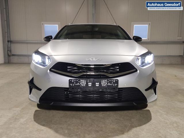 Kia / Ceed Sportswagon / Silber / / / 