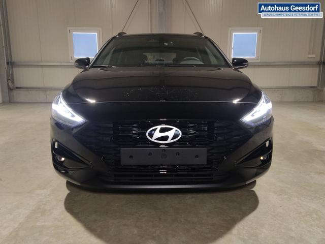 Hyundai / i30 Kombi / Schwarz / / / , Beispielbilder, ggf. teilweise mit Sonderausstattung