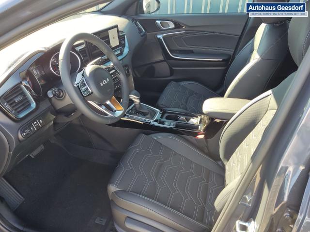 Kia / XCeed / Grau / / / , Beispielbilder, ggf. teilweise mit Sonderausstattung