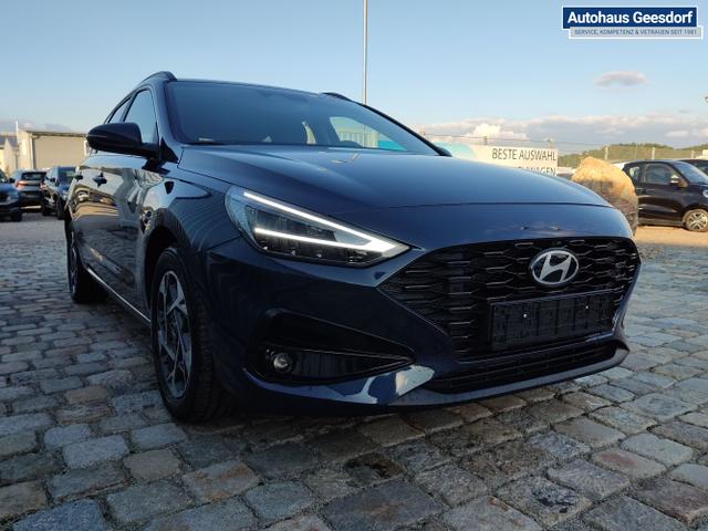 Hyundai / i30 Kombi / Blau / / / , Beispielbilder, ggf. teilweise mit Sonderausstattung