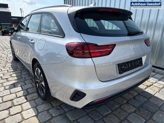 Kia / Ceed / Silber / / / , Beispielbilder, ggf. teilweise mit Sonderausstattung