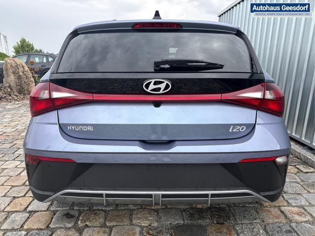 Hyundai / i20 / Blau / / / 