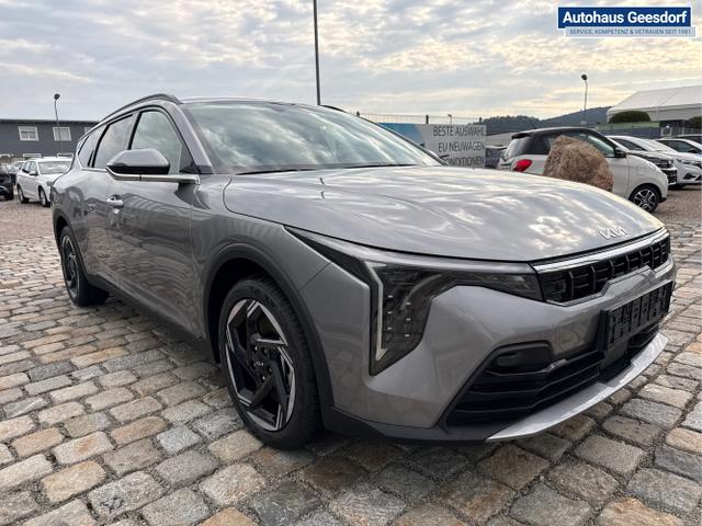 Kia / K4 Sportswagon / Silber / / / , Beispielbilder, ggf. teilweise mit Sonderausstattung
