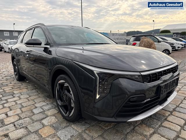 Kia / K4 Sportswagon / Silber / / / , Beispielbilder, ggf. teilweise mit Sonderausstattung