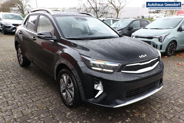Kia Stonic 79 LED PrivG Nav Kam 2xPDC LM16 Temp Klim 