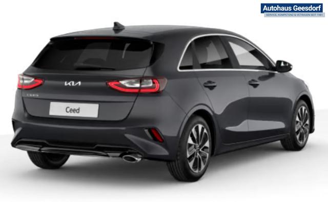 Kia Ceed MT LED SHZ Nav Kam PrivG LHZ AC2Zone PDC 