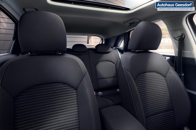 Kia Ceed MT LED SHZ Nav Kam PrivG LHZ AC2Zone PDC 