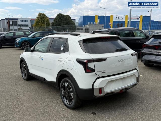 Kia Stonic MT MHEV LED PrivG Nav DigC LM16 PDC CarPl 