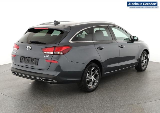 Hyundai i30 Kombi Smart 1.5 T-GDI DCT Smart, LED, Kamera, Winter 