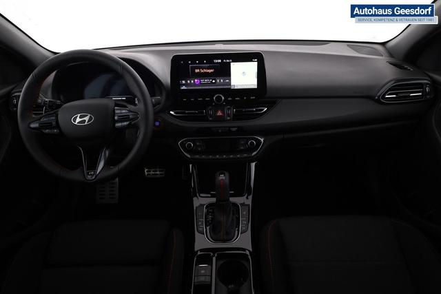 Hyundai i30 Kombi N Line 1.5 T-GDI DCT Line, Side, LED, Navi, Kamera 