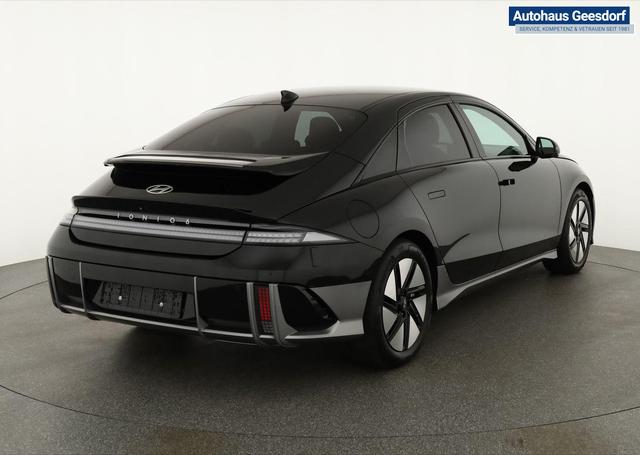 Hyundai IONIQ 6 Uniq Elektro 77,4 kWh, Matrix, HuD, Side, AreaView, Navi, BOSE, Winter 