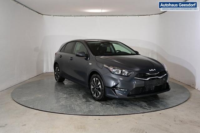 Kia Ceed Silver 1.5 T-GDI 6-Gang 