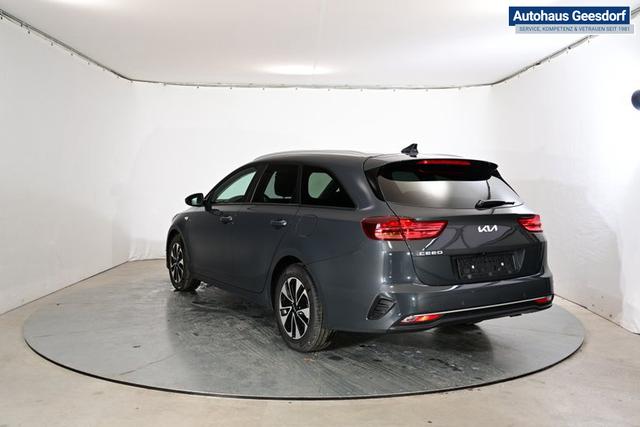 Kia Ceed Sportswagon Silver 1.5 T-GDI 6-Gang 