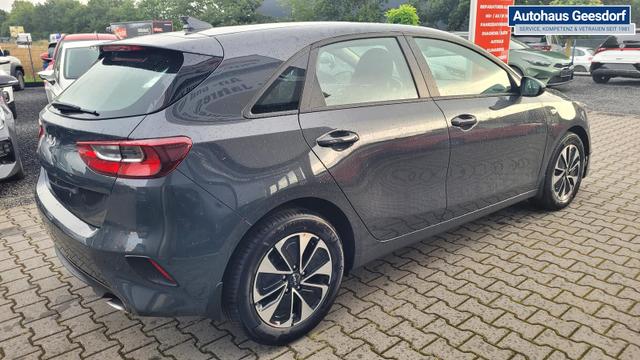 Kia Ceed SPIN 1.5 T-GDI AT Kamera*Sitzheizung*APP*Navi 